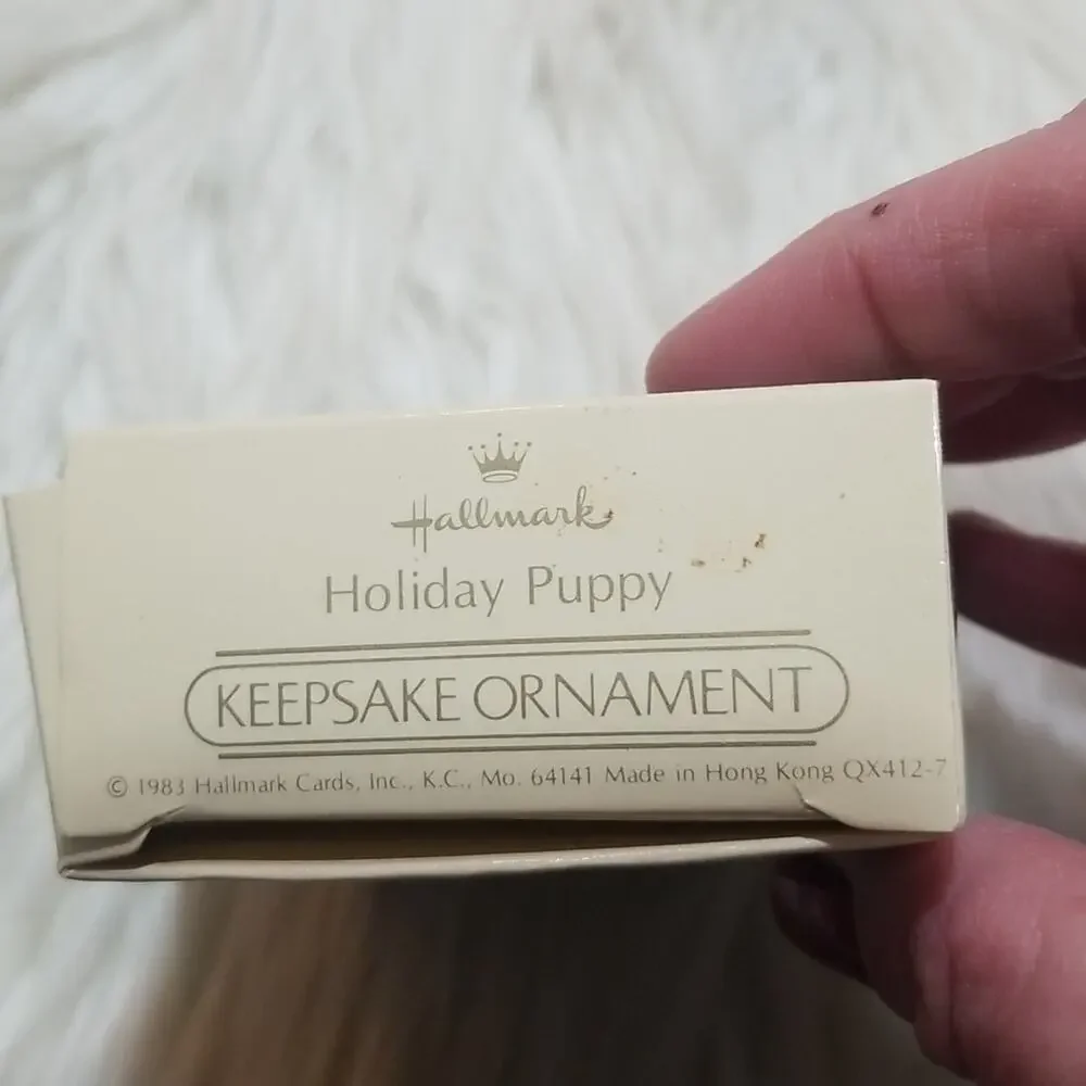 Vintage Hallmark Keepsake Ornament Holiday Puppy 1983